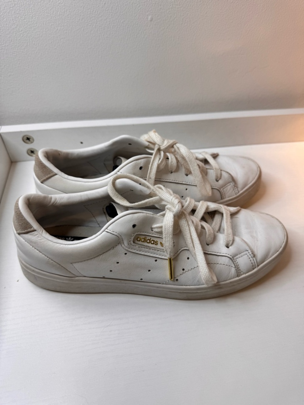 adidas White Sneakers with Gold Logo Accent - Picture 4 of 6